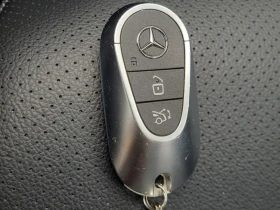 Mercedes-Benz GLC 300 * CARFAX * АВТО КРЕДИТ * ЦЕНА ДО БГ! - 84999 лв. - 18270724 12
