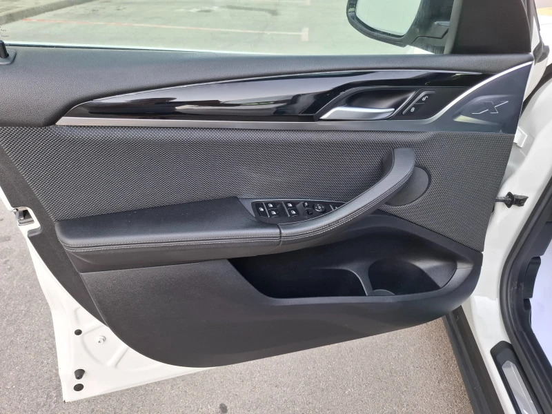 BMW X3 2.0X-drive Navi Кожа, снимка 7 - Автомобили и джипове - 50914030