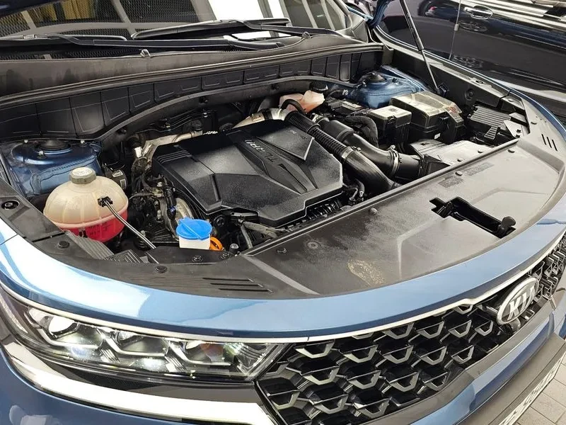 Kia Sorento 2.5T 2WD* Digital* 360 камери* Подгрев* Обдухване, снимка 6 - Автомобили и джипове - 56688254