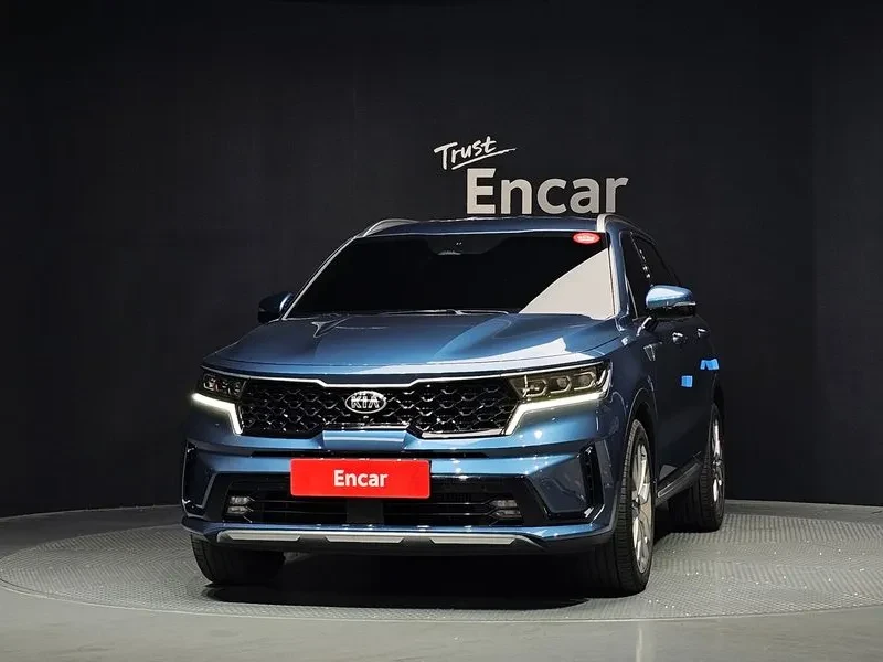 Kia Sorento 2.5T 2WD* Digital* 360 камери* Подгрев* Обдухване, снимка 3 - Автомобили и джипове - 56688254