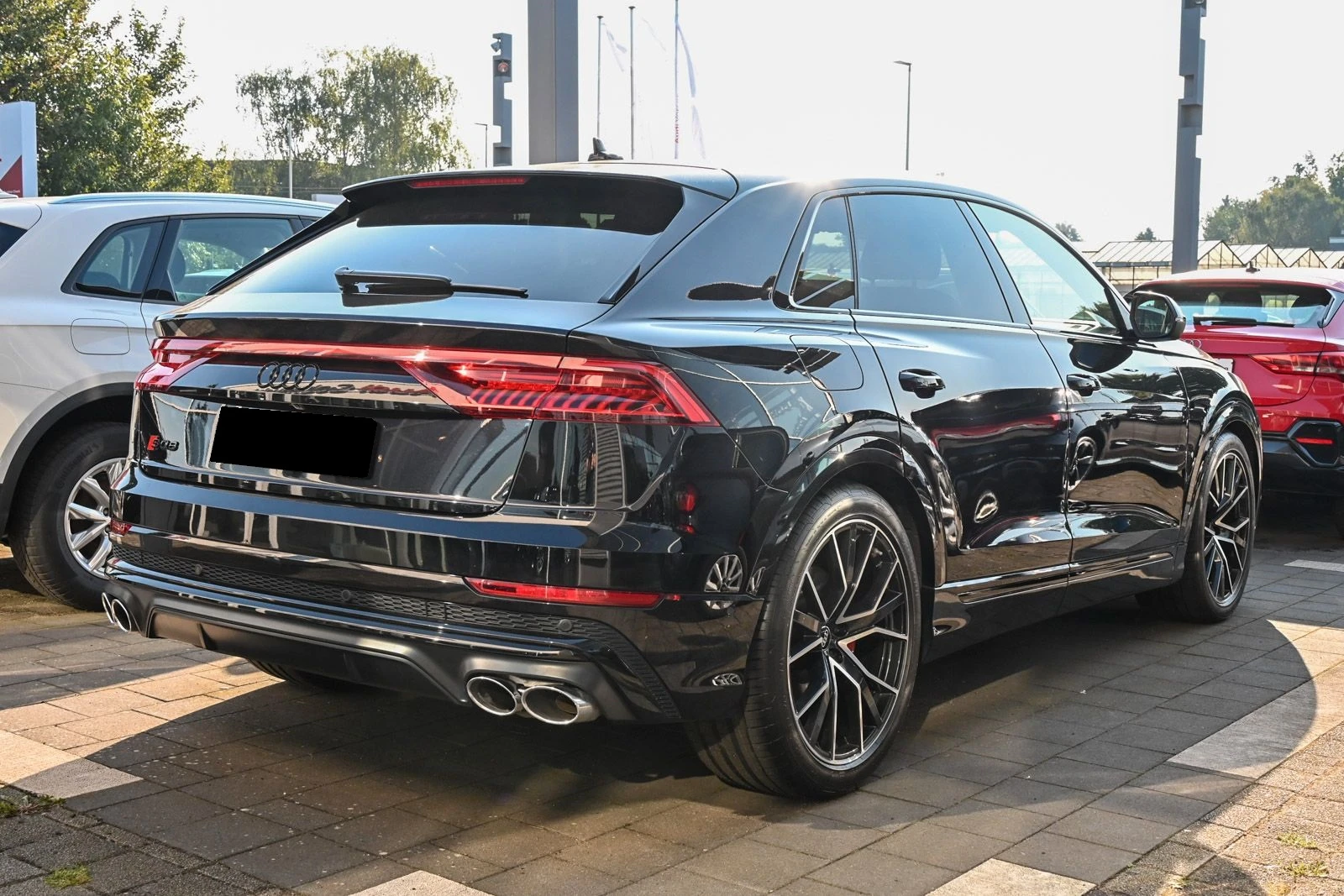 Audi SQ8 TFSI/ BLACK OPTIC/ MATRIX/ PANO/ 360/ LIFT/ 22/  - изображение 5