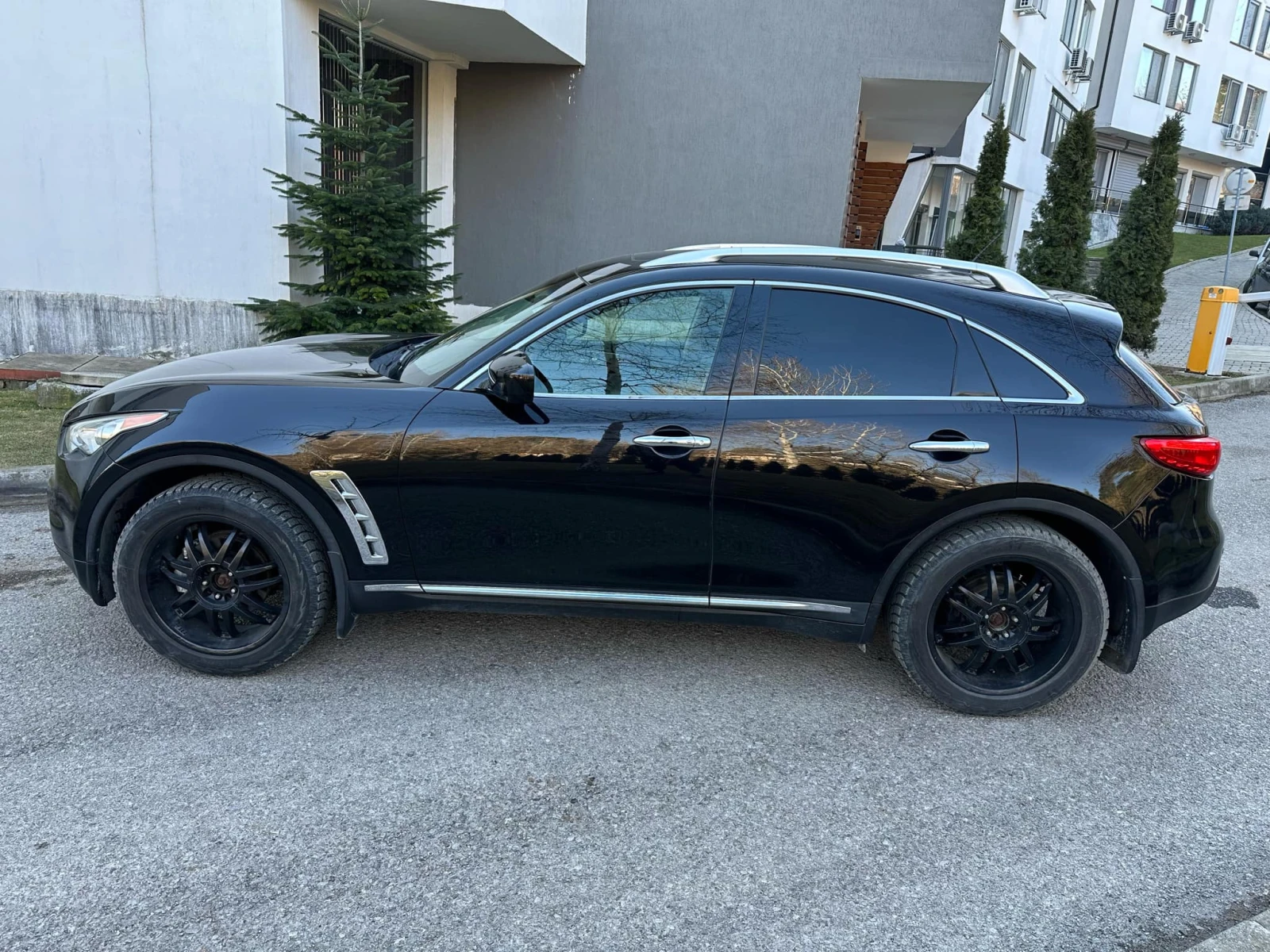 Infiniti Fx 35 НОВ ВНОС - изображение 4