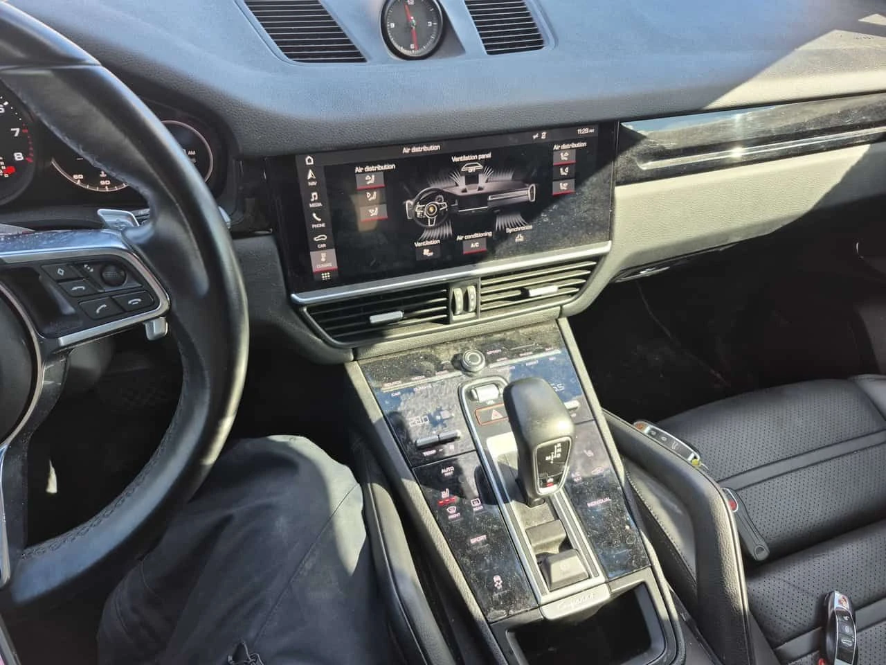 Porsche Cayenne   AWD | 360 | CARFAX | БЕЗ ИНЦИДЕНТИ - изображение 5