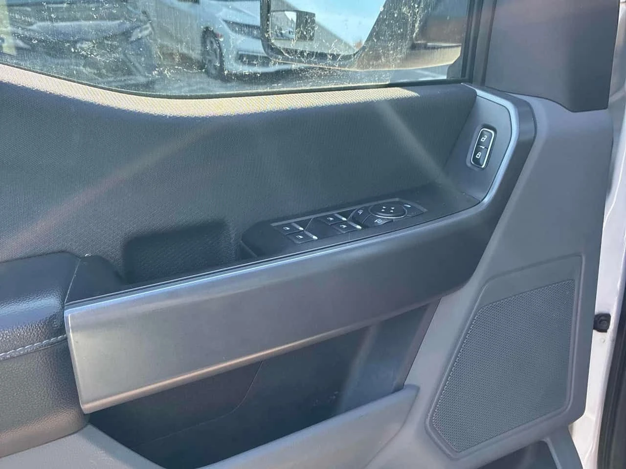 Ford F150 * 4WD SuperCrew Box * CARFAX * ���� �� �� | Mobile.bg � ����������� 11