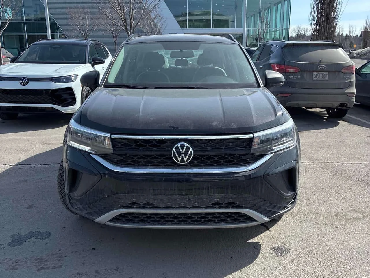 VW Taos Trendline | ПОДГРЕВИ | 2 KEYS | KEYLESS | CARFAX, снимка 6 - Автомобили и джипове - 53751551