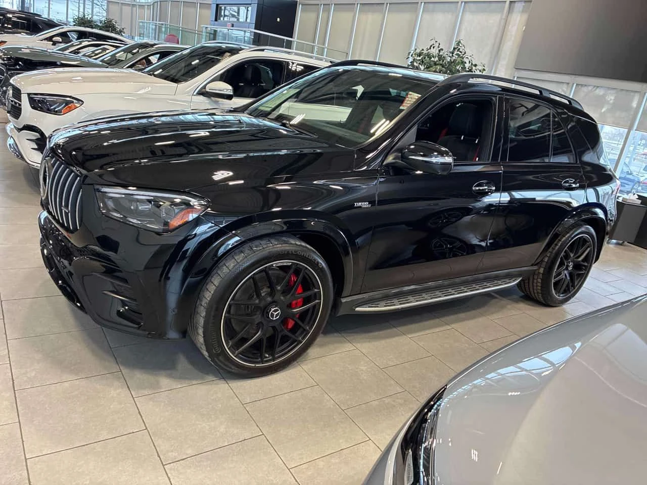 Mercedes-Benz GLE 53 4MATIC * AMG * ДИСТРОНИК * 360 * BURMESTER * ОБДУХВАНЕ * , снимка 2 - Автомобили и джипове - 53891746