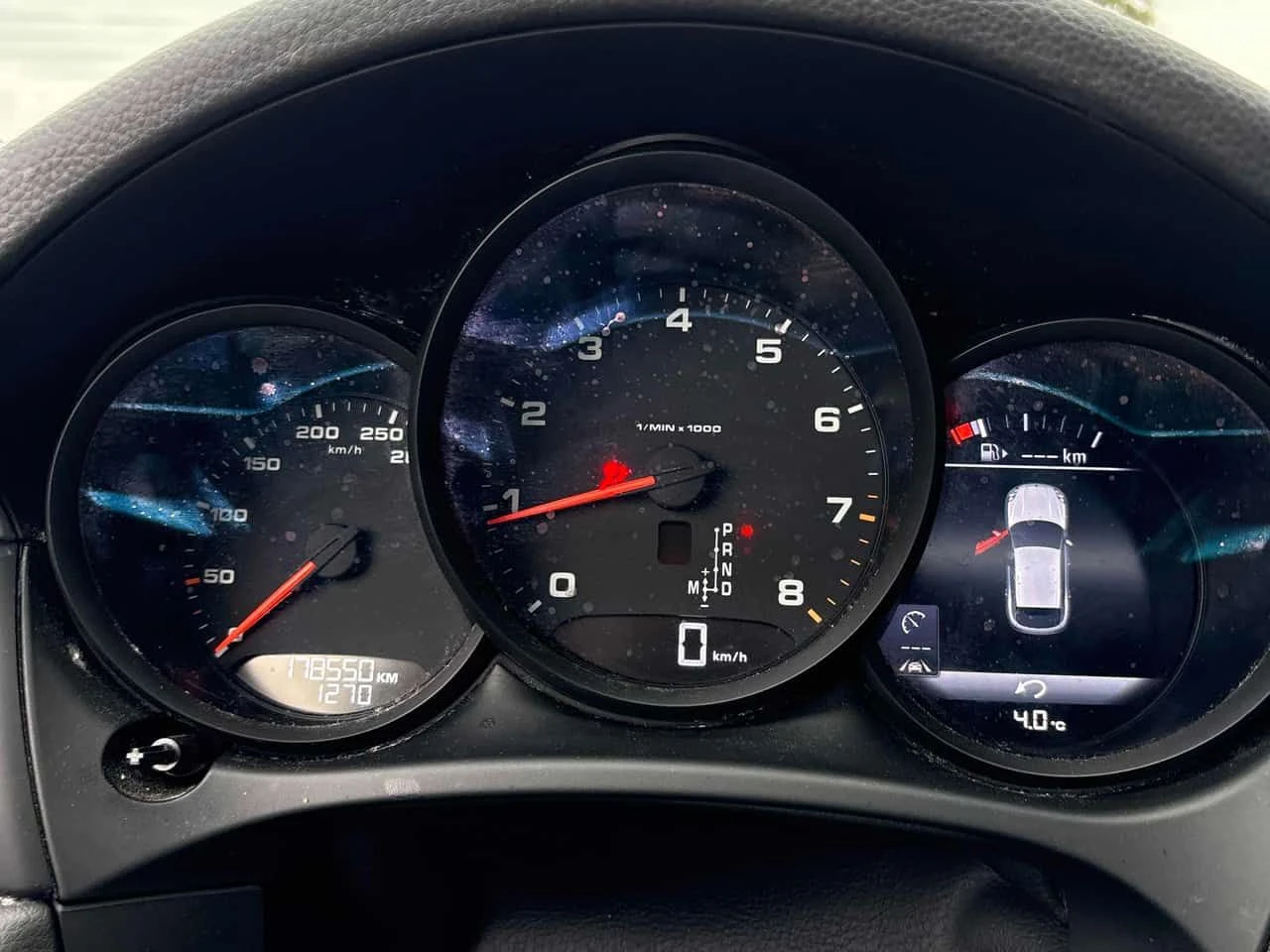 Porsche Macan * AWD 4dr * PANO* KEYLESS* ПОДГРЕВ* , снимка 8 - Автомобили и джипове - 54477427