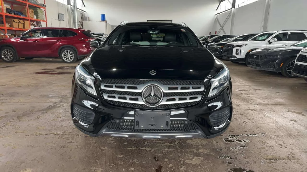 Mercedes-Benz GLA 250 ПОДГРЕВИ * ПАНО * KEYLESS * CARFAX, снимка 6 - Автомобили и джипове - 54918305