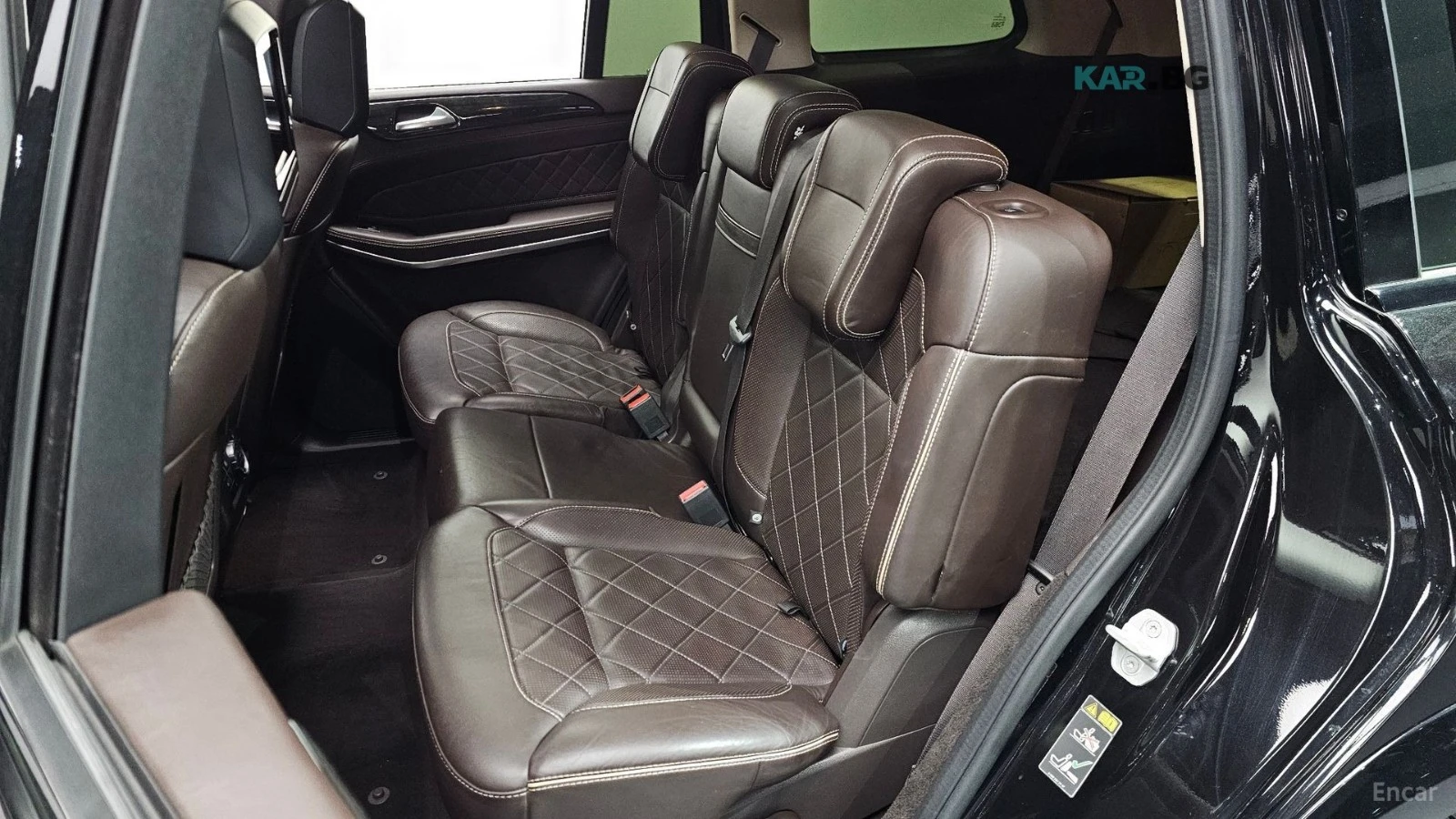 Mercedes-Benz GLS 500 4MATIC* КОЖА* ПОДГРЕВ* ОБДУХВ* BURMASTER* PANO* 36, снимка 11 - Автомобили и джипове - 54969902