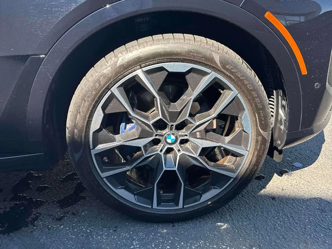 BMW X7 * xDrive40i * CARFAX * H/K * ОБДУХВАНЕ * ДИСТРОНИК, снимка 16 - Автомобили и джипове - 55050071
