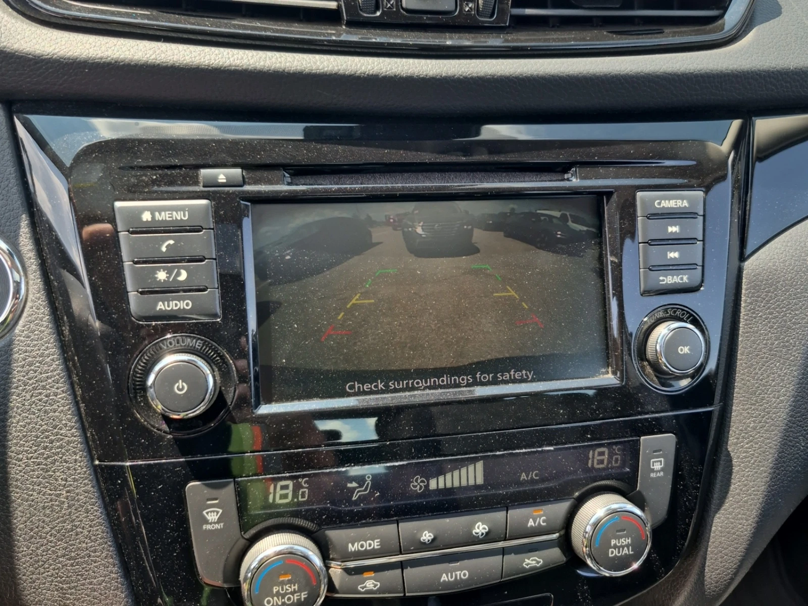 Nissan Qashqai SV FWD * * CARFAX * * АВТО КРЕДИТ * * , снимка 10 - Автомобили и джипове - 55341961