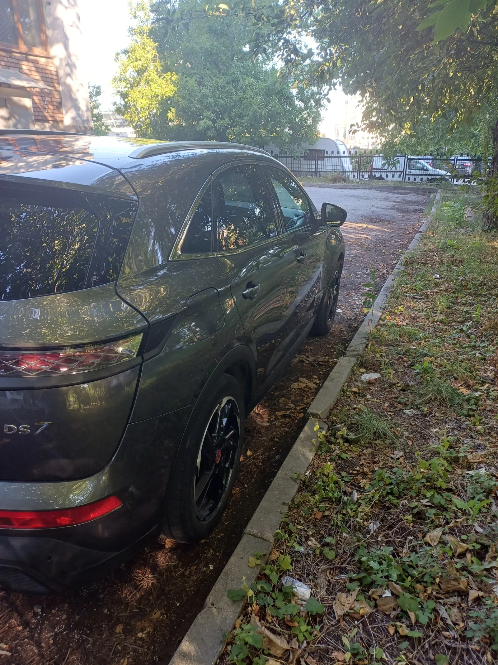 DS DS 7 Crossback, снимка 4 - Автомобили и джипове - 55470081