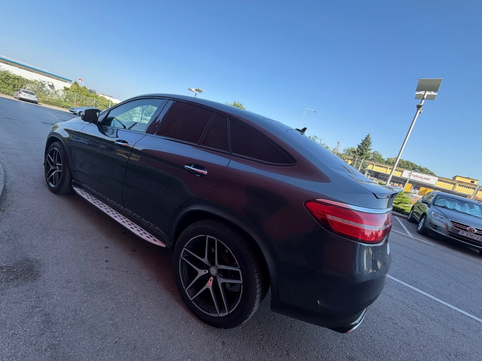 Mercedes-Benz GLE 350 AMG* TV* ВАКУМ* DISTRONIK* 360Камери, снимка 7 - Автомобили и джипове - 55581258