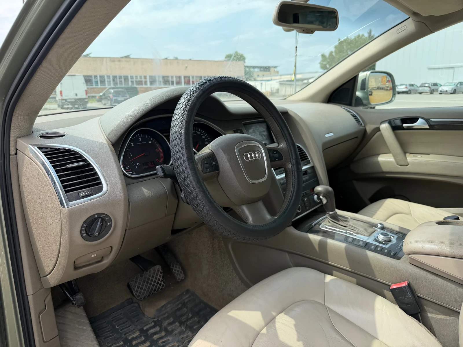 Audi Q7 3.0D* ПАНОРАМА, снимка 11 - Автомобили и джипове - 55581258