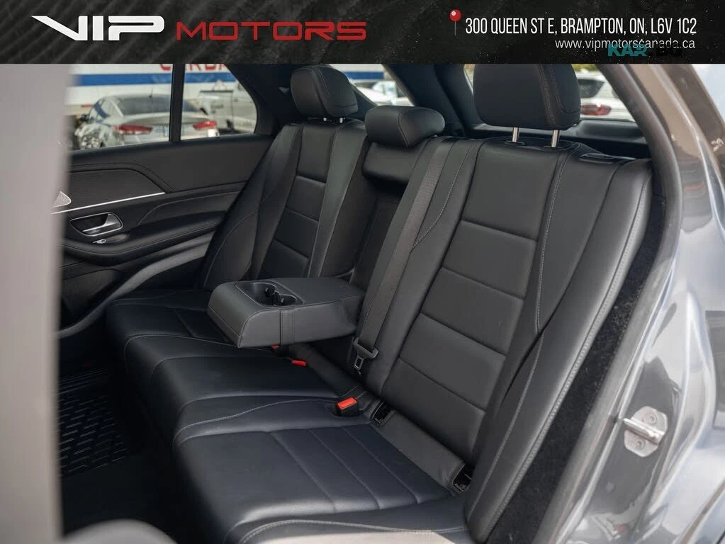 Mercedes-Benz GLE 350 4MATIC AMG Line* BURMESTER* DISTRONIC* 360* PANO* , снимка 11 - Автомобили и джипове - 56183036