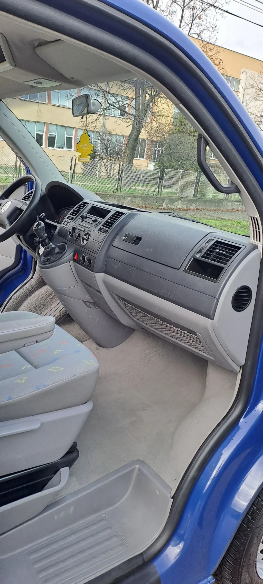 VW Transporter 1.9Tdi  248.000км.Нап.обслужен сер.истор. - изображение 10