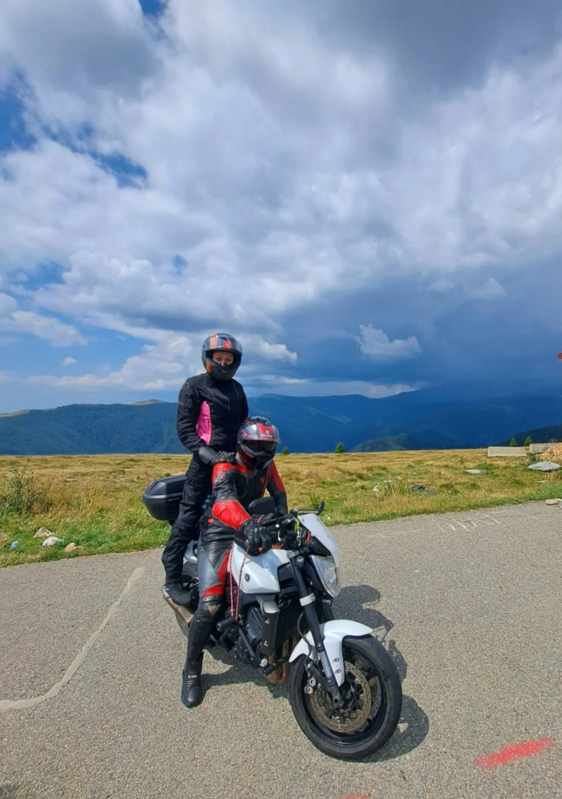 Yamaha FZ1 1000, снимка 2 - Мотоциклети и мототехника - 52665920