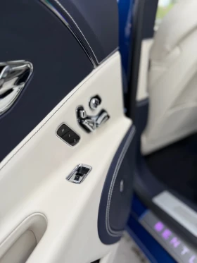 Bentley Flying Spur V8 AZURE EDITION, снимка 13
