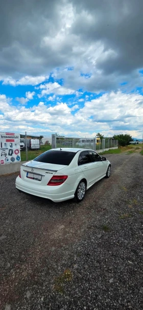 Mercedes-Benz C 180, снимка 2