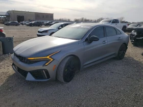 ������ Kia K5