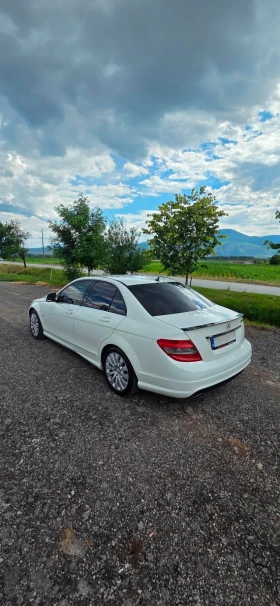 Mercedes-Benz C 180 - 6500 € / 12712.90 лв. - 50610295 4
