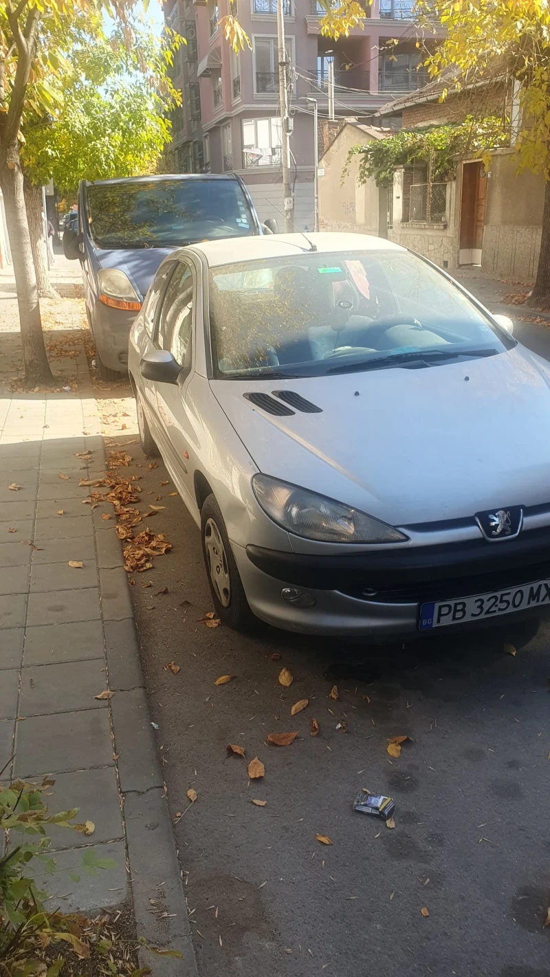 Peugeot 206, снимка 4 - Автомобили и джипове - 47725079