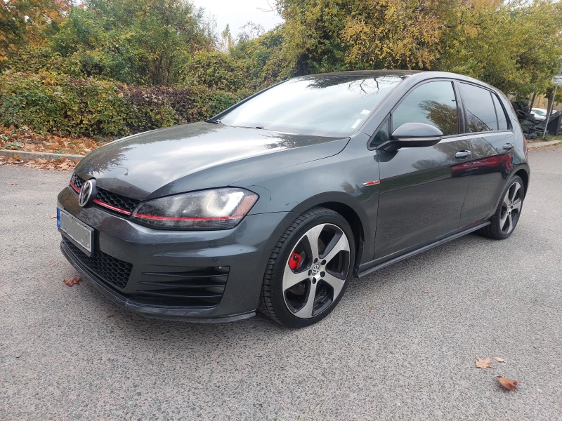 VW Golf 7 GTI РЕГИСТРИРАНА!!!, снимка 1 - Автомобили и джипове - 47904994