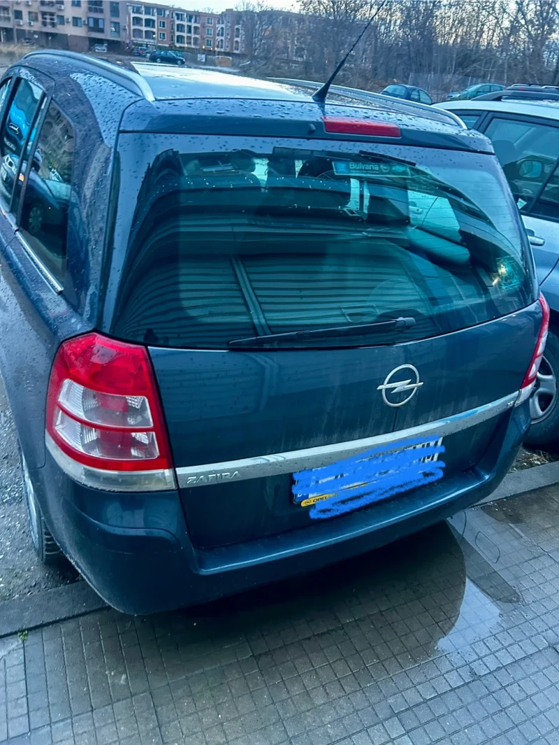 Opel Zafira 1.6, снимка 3 - Автомобили и джипове - 48486074