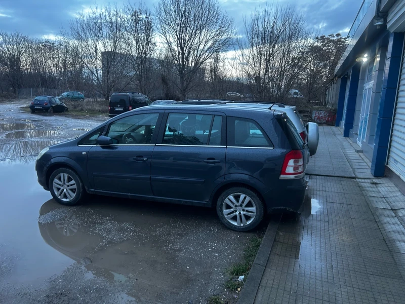 Opel Zafira 1.6, снимка 1 - Автомобили и джипове - 48486074