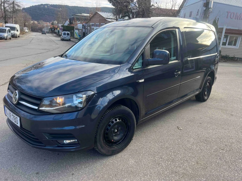 VW Caddy Maxi, снимка 9 - Автомобили и джипове - 48709501