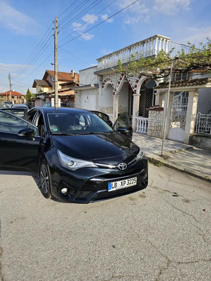 Toyota Avensis, снимка 6 - Автомобили и джипове - 52393332