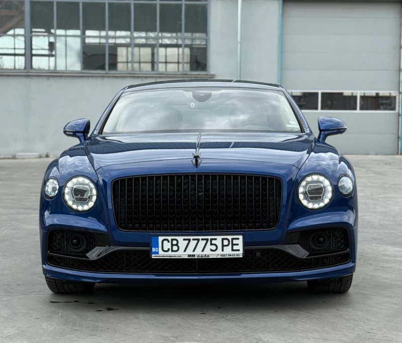 Bentley Flying Spur V8, снимка 2 - Автомобили и джипове - 50167766