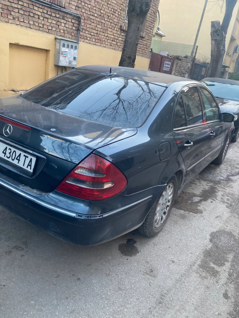 Mercedes-Benz E 270 W211, снимка 14 - Автомобили и джипове - 51781580