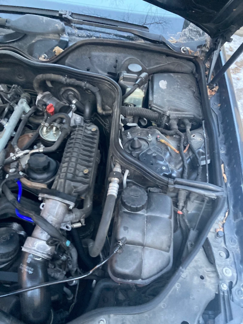 Mercedes-Benz E 270 W211, снимка 4 - Автомобили и джипове - 51781580