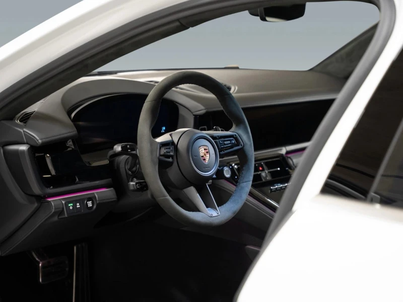 Porsche Panamera 4/FACELIFT/BOSE/MATRIX/PANO/SOFT CLOSE/MEMORY/21/, снимка 12 - Автомобили и джипове - 52151672