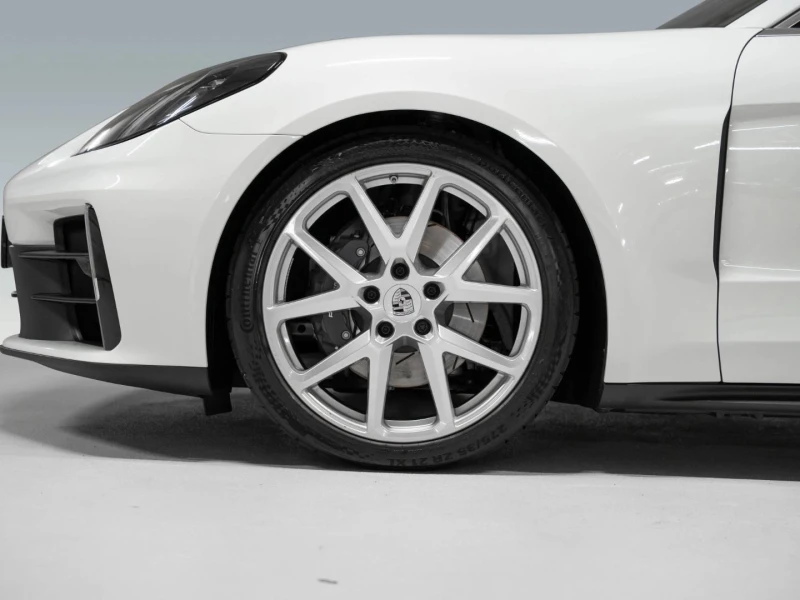 Porsche Panamera 4/FACELIFT/BOSE/MATRIX/PANO/SOFT CLOSE/MEMORY/21/, снимка 4 - Автомобили и джипове - 52151672