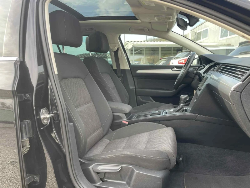 VW Passat 2.0TDI-150к.с-LED-NAVI-ПАНОРАМА-САМОПАРК.-КАМЕРА, снимка 16 - Автомобили и джипове - 52552347