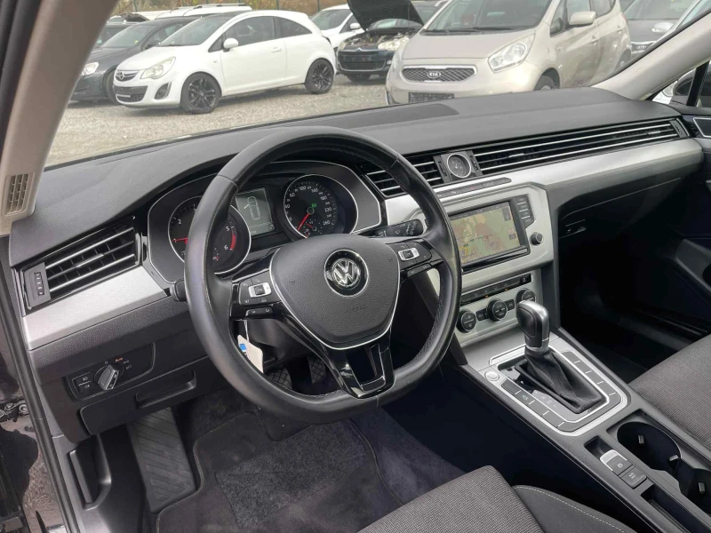 VW Passat 2.0TDI-150к.с-LED-NAVI-ПАНОРАМА-САМОПАРК.-КАМЕРА, снимка 9 - Автомобили и джипове - 52552347