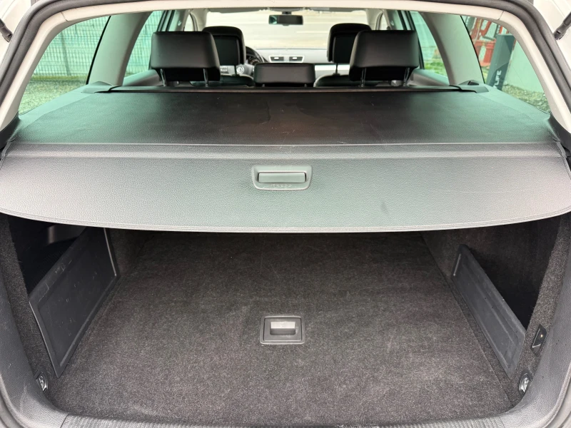 VW Passat AUTOMATIC LED NAVI, снимка 13 - Автомобили и джипове - 52866154