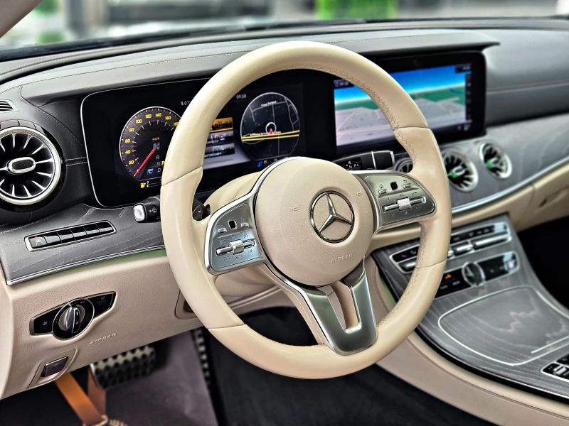 Mercedes-Benz CLS 400 5.3 AMG/4MAT/GERMANY/DIGITAL/360CAM/CAR PLAY/ОБДУХ, снимка 11 - Автомобили и джипове - 53018624