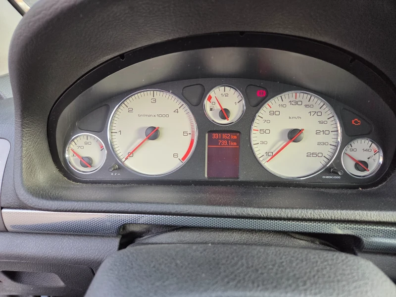 Peugeot 407 2.0 HDi, снимка 8 - Автомобили и джипове - 53120742