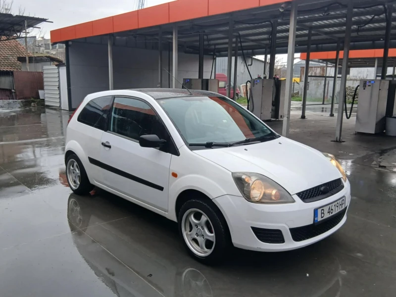 Ford Fiesta Газ бензин, снимка 2 - Автомобили и джипове - 53181449