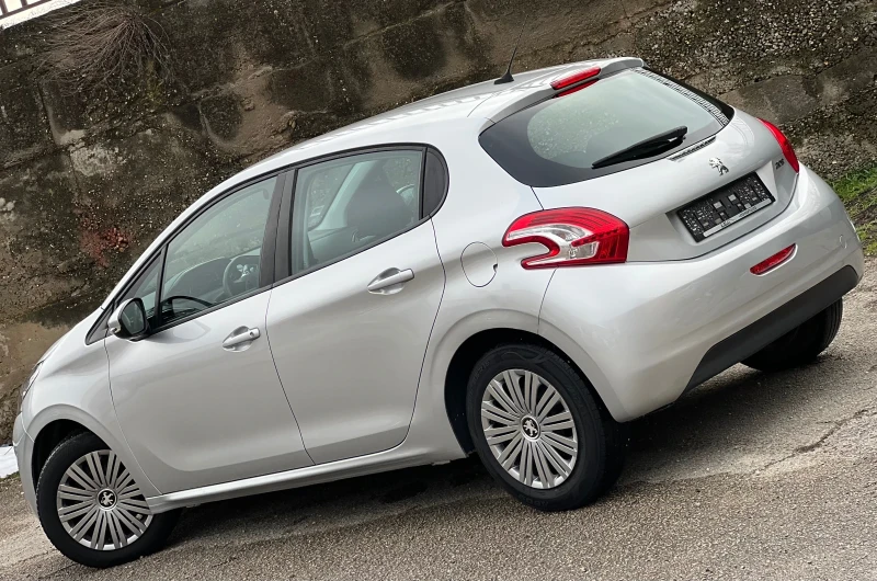 Peugeot 208 NAVIGATION , снимка 4 - Автомобили и джипове - 53599144