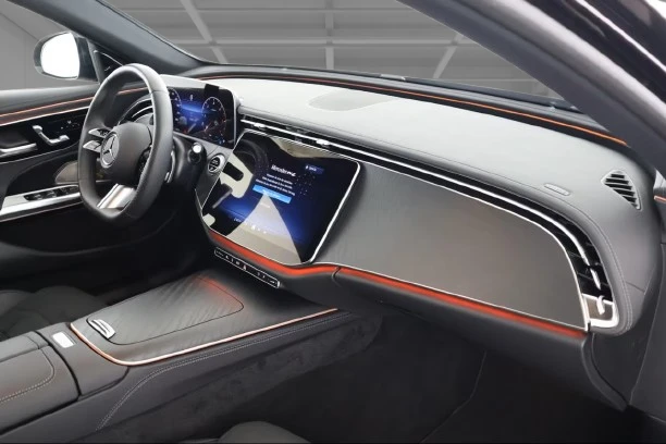 Mercedes-Benz E 220 d = AMG Line = Premium Гаранция - изображение 9