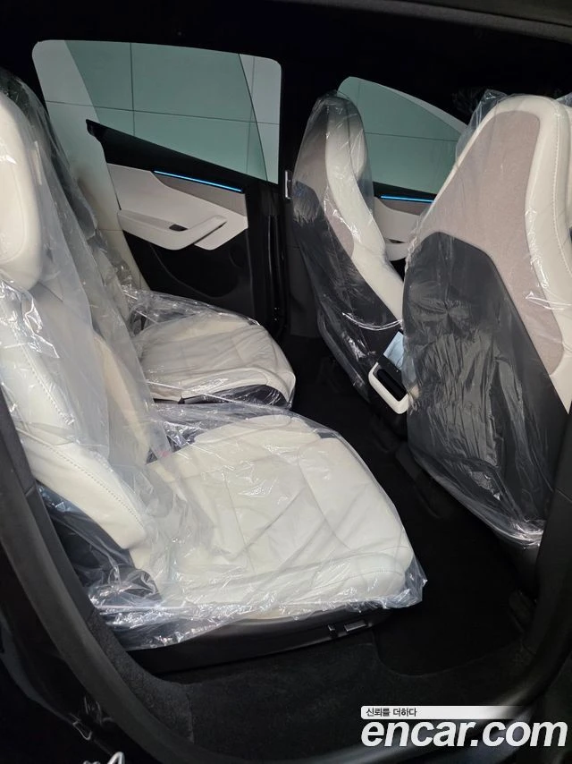 Tesla Model Y | Mobile.bg � ����������� 10