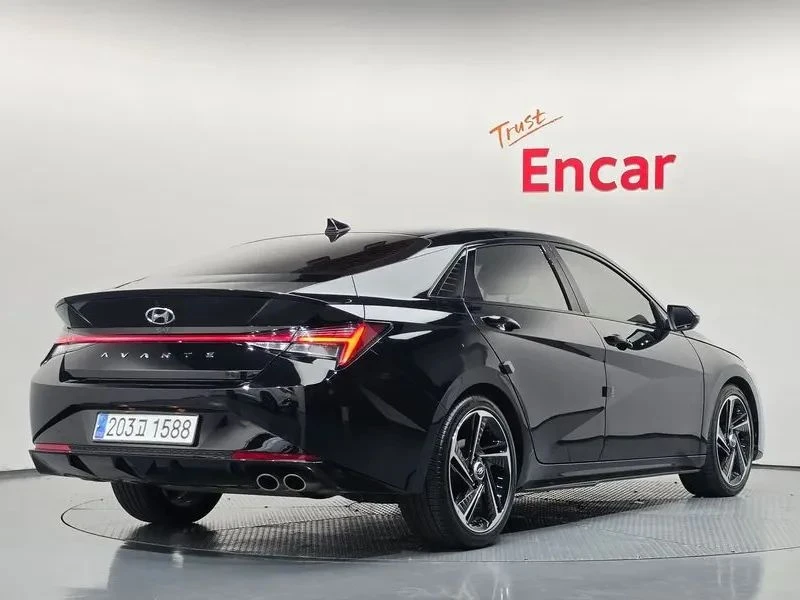 Hyundai Elantra, снимка 2 - Автомобили и джипове - 56723511
