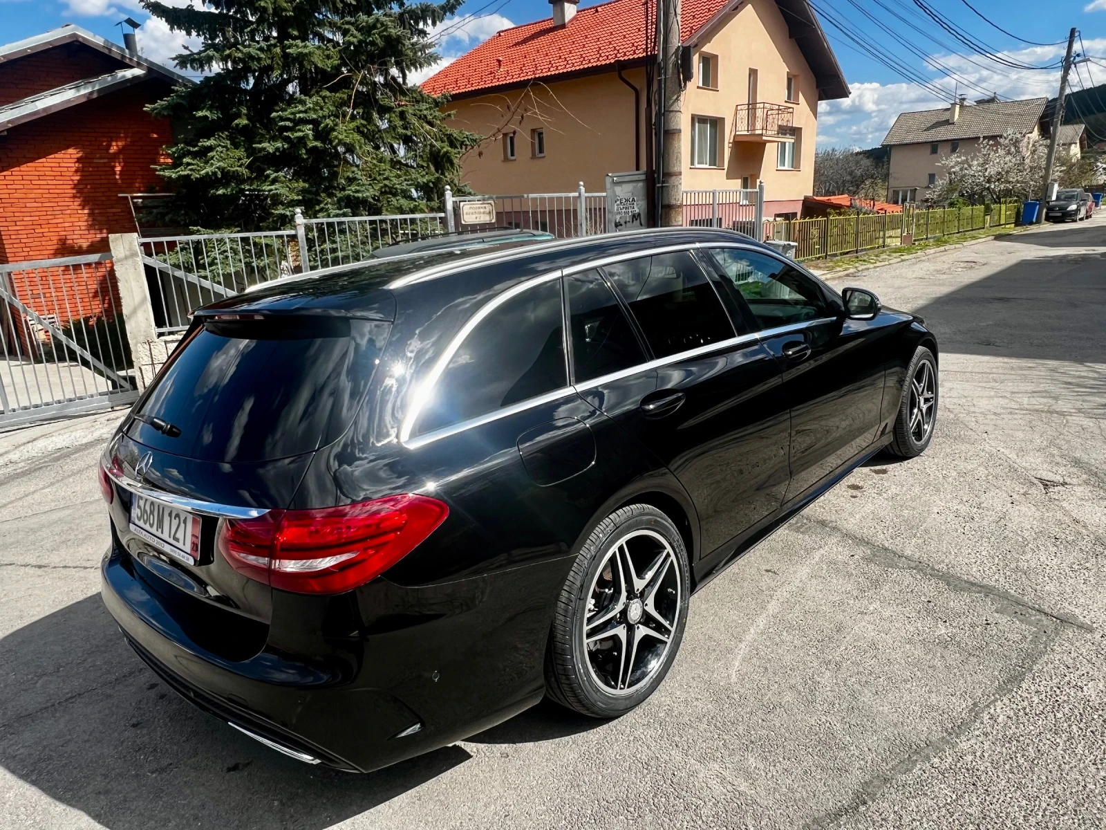 Mercedes-Benz C 250 AMG, Full led, напълно обслужен, 4х4 - изображение 5