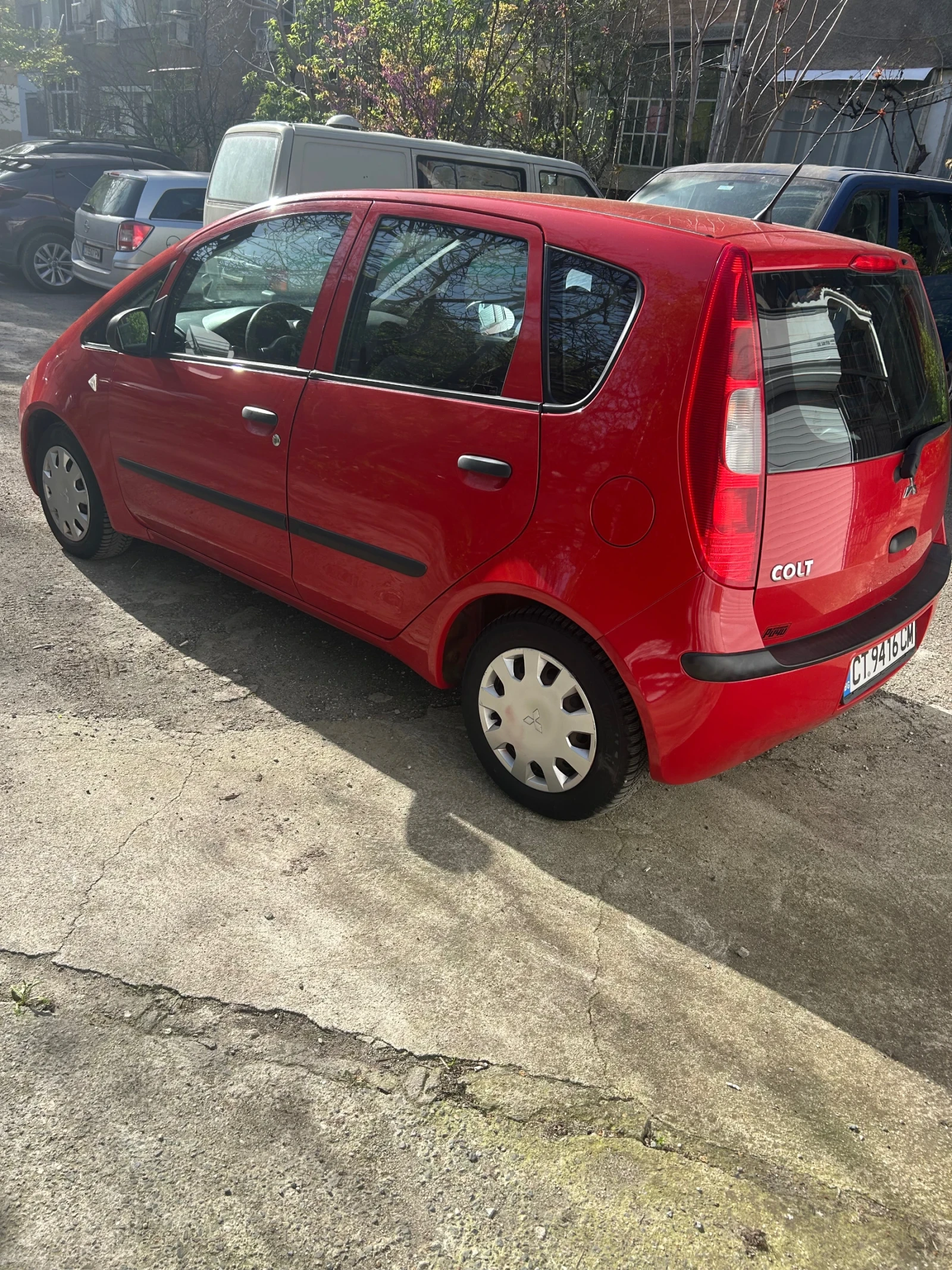 Mitsubishi Colt  - изображение 2