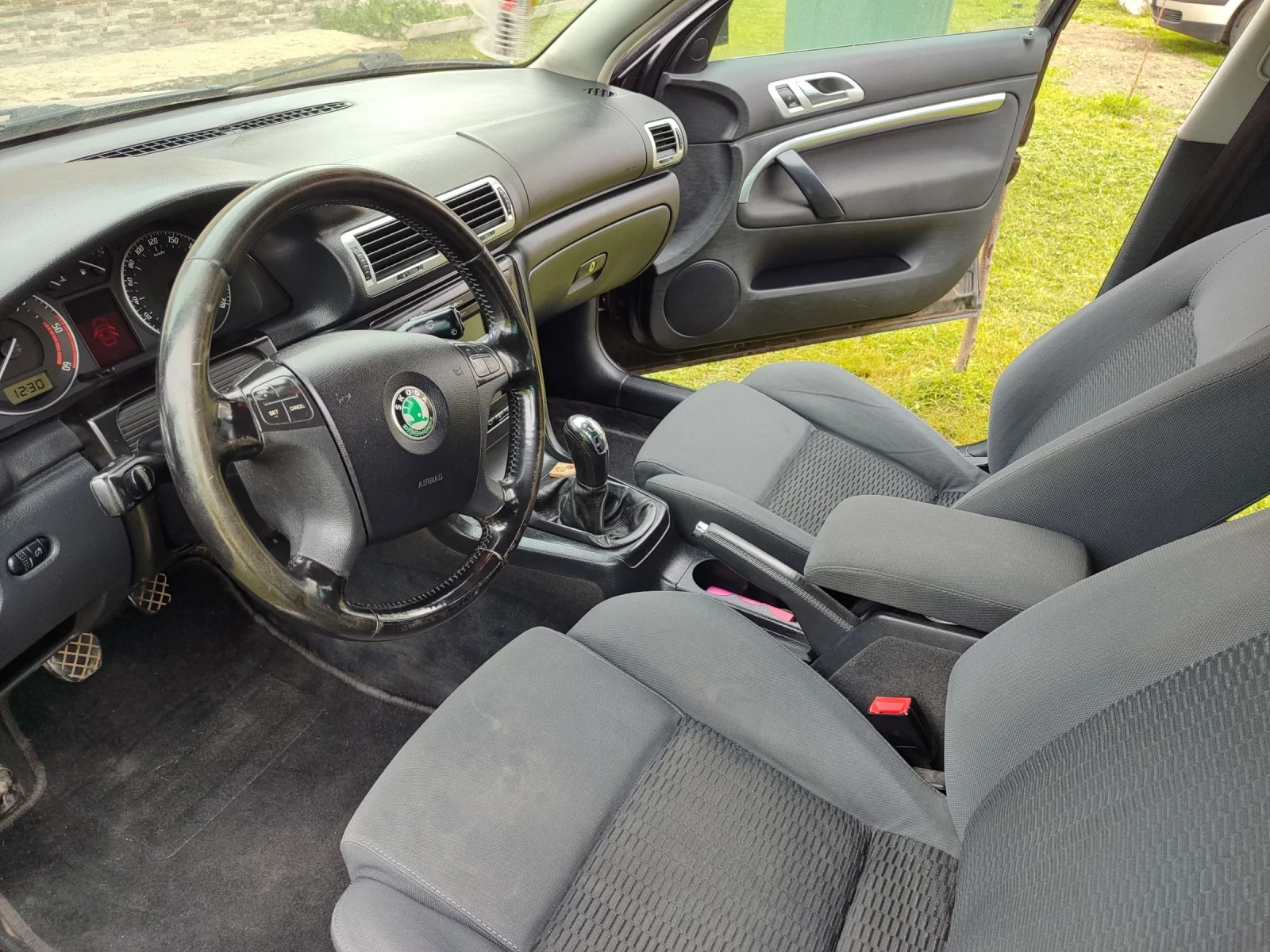 Skoda Superb  - изображение 6