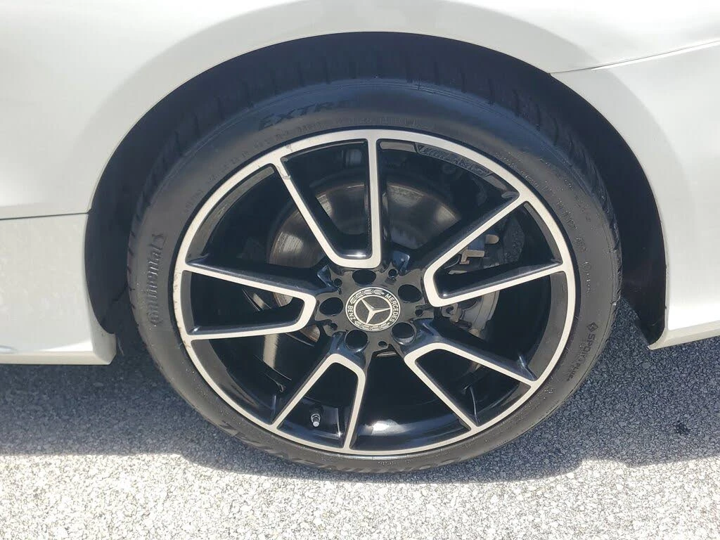 Mercedes-Benz C 300 AMG-Line HeadUp* АвтоКредит* (ЦЕНА ДО БГ) - изображение 7